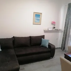 apartments.primorje-gorskikotar.com/