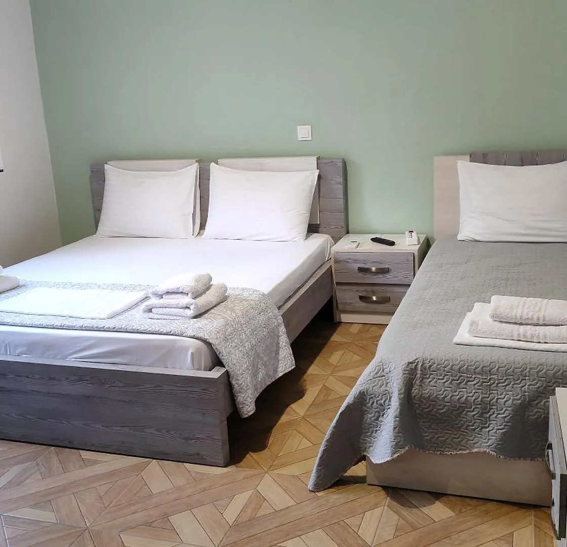 Dagos Rooms Dhërmi Albania